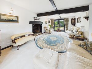 LOUNGE- click for photo gallery
